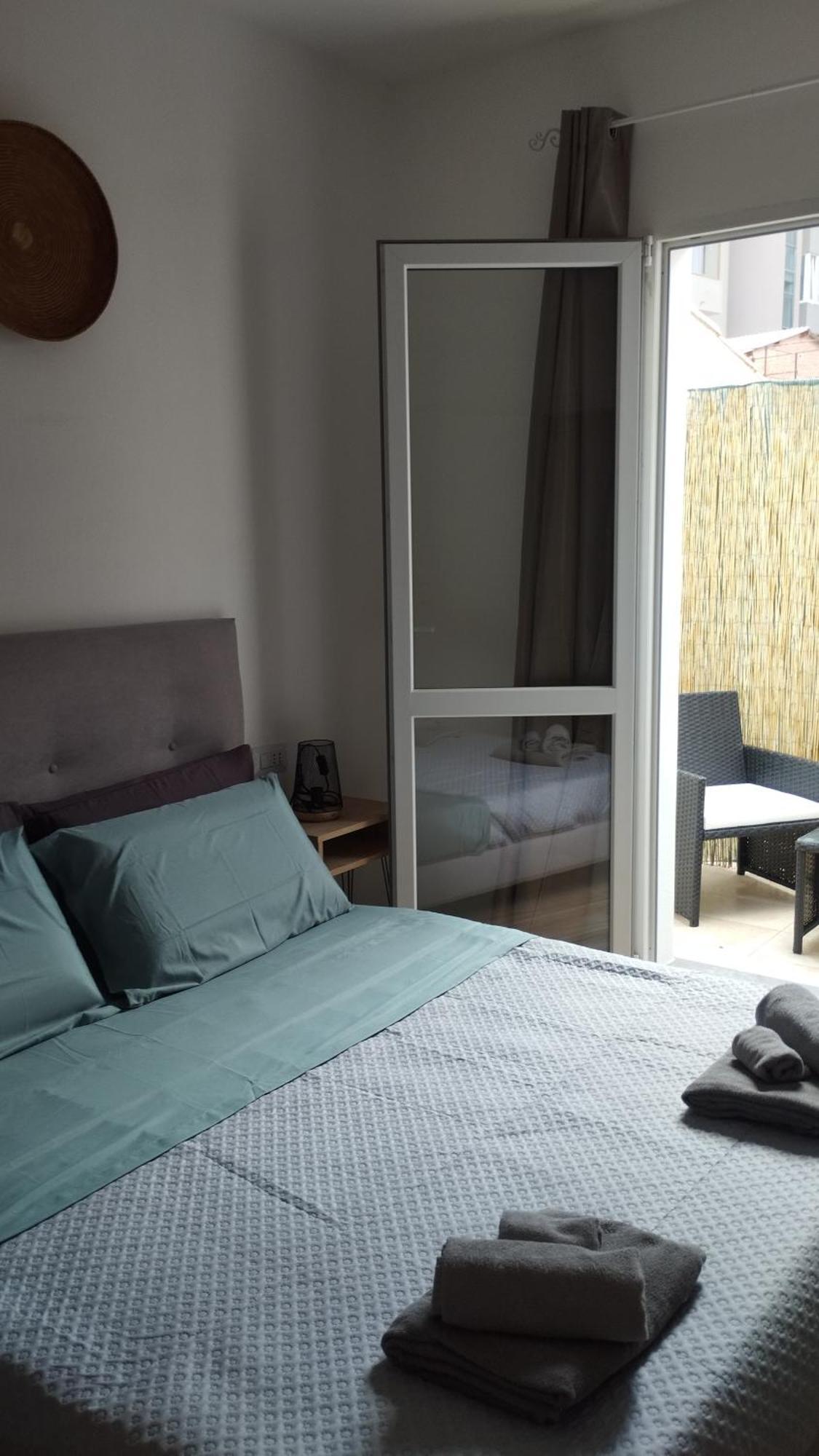 Niu Rooms Ористано Екстер'єр фото