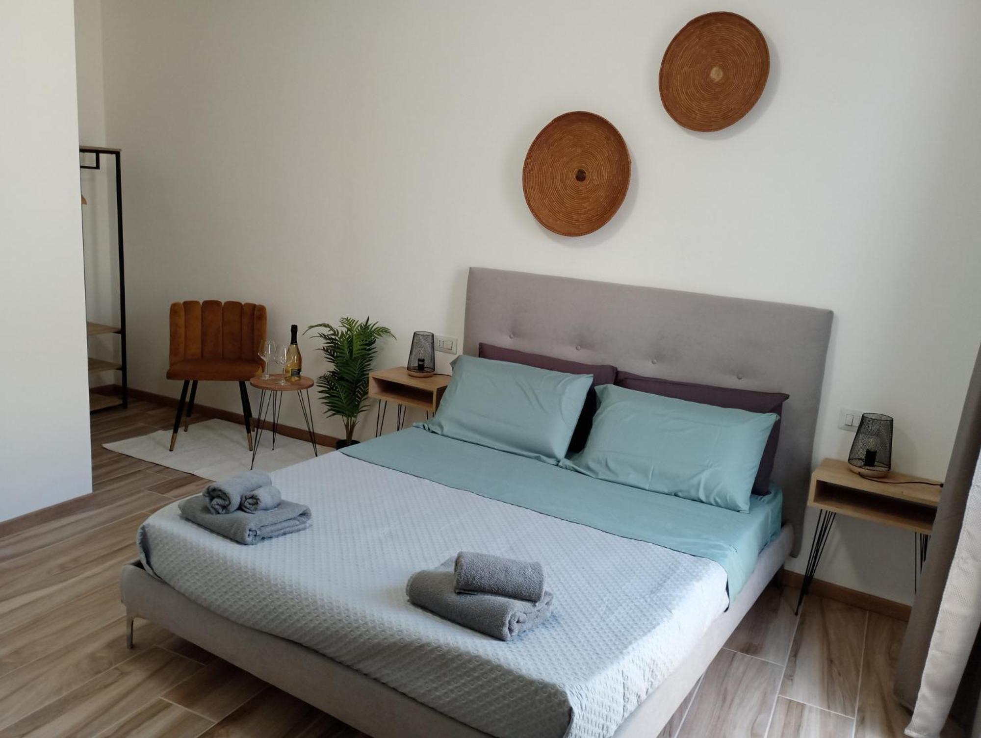 Niu Rooms Ористано Екстер'єр фото