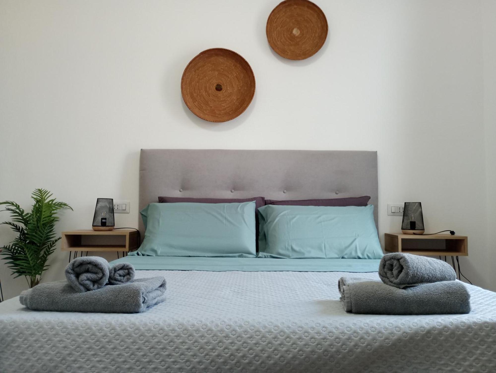 Niu Rooms Ористано Екстер'єр фото