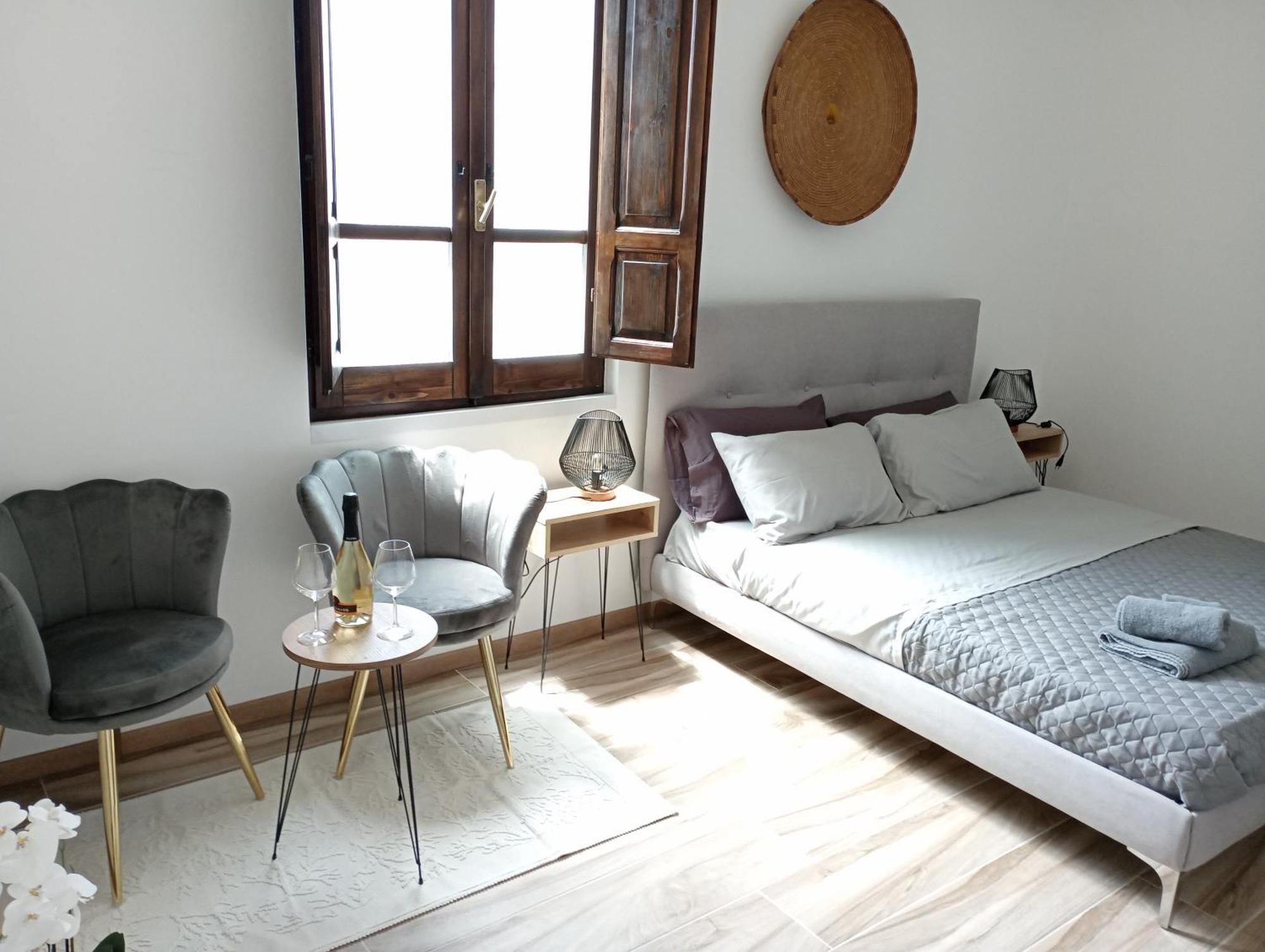 Niu Rooms Ористано Екстер'єр фото