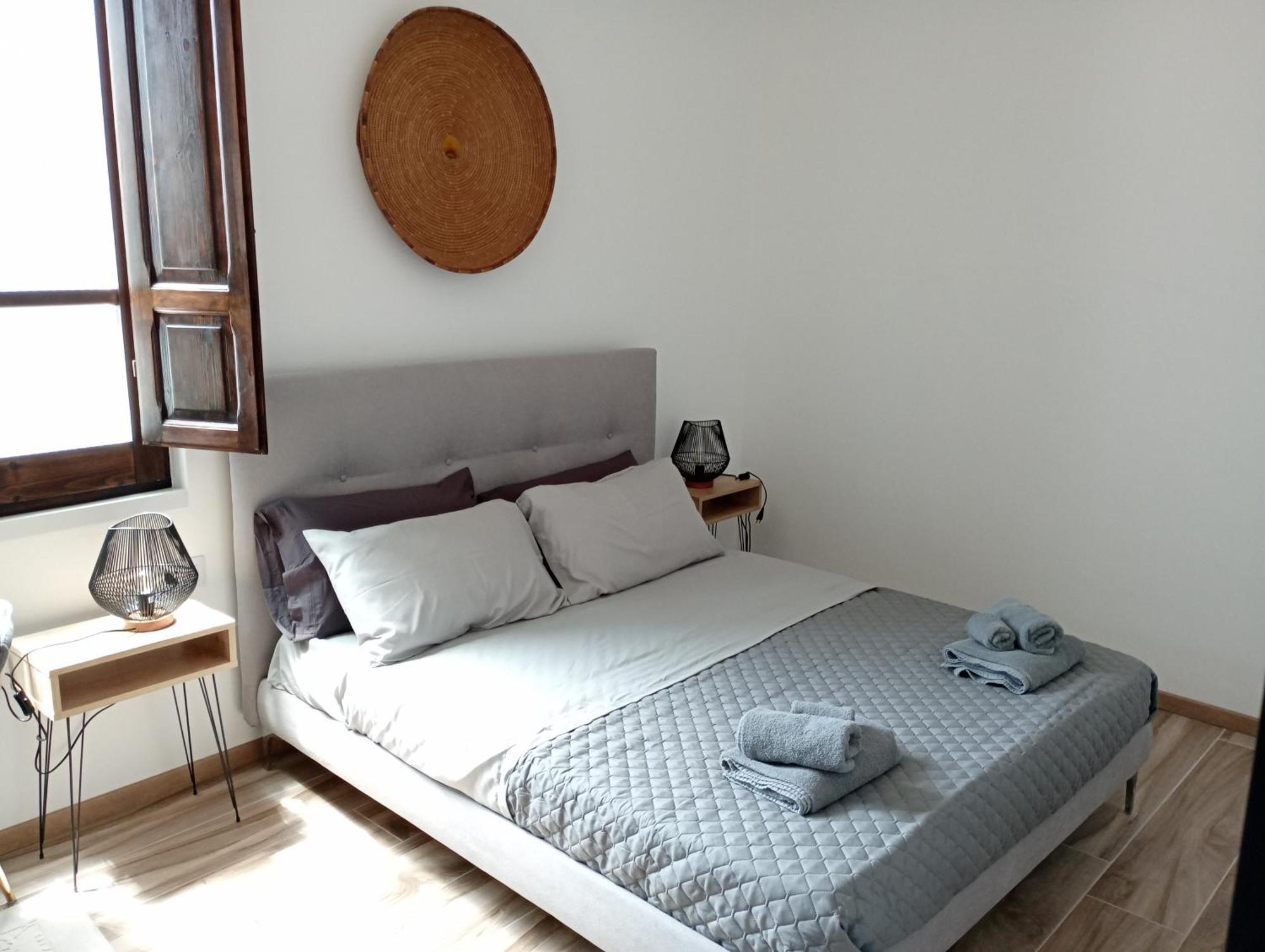 Niu Rooms Ористано Екстер'єр фото