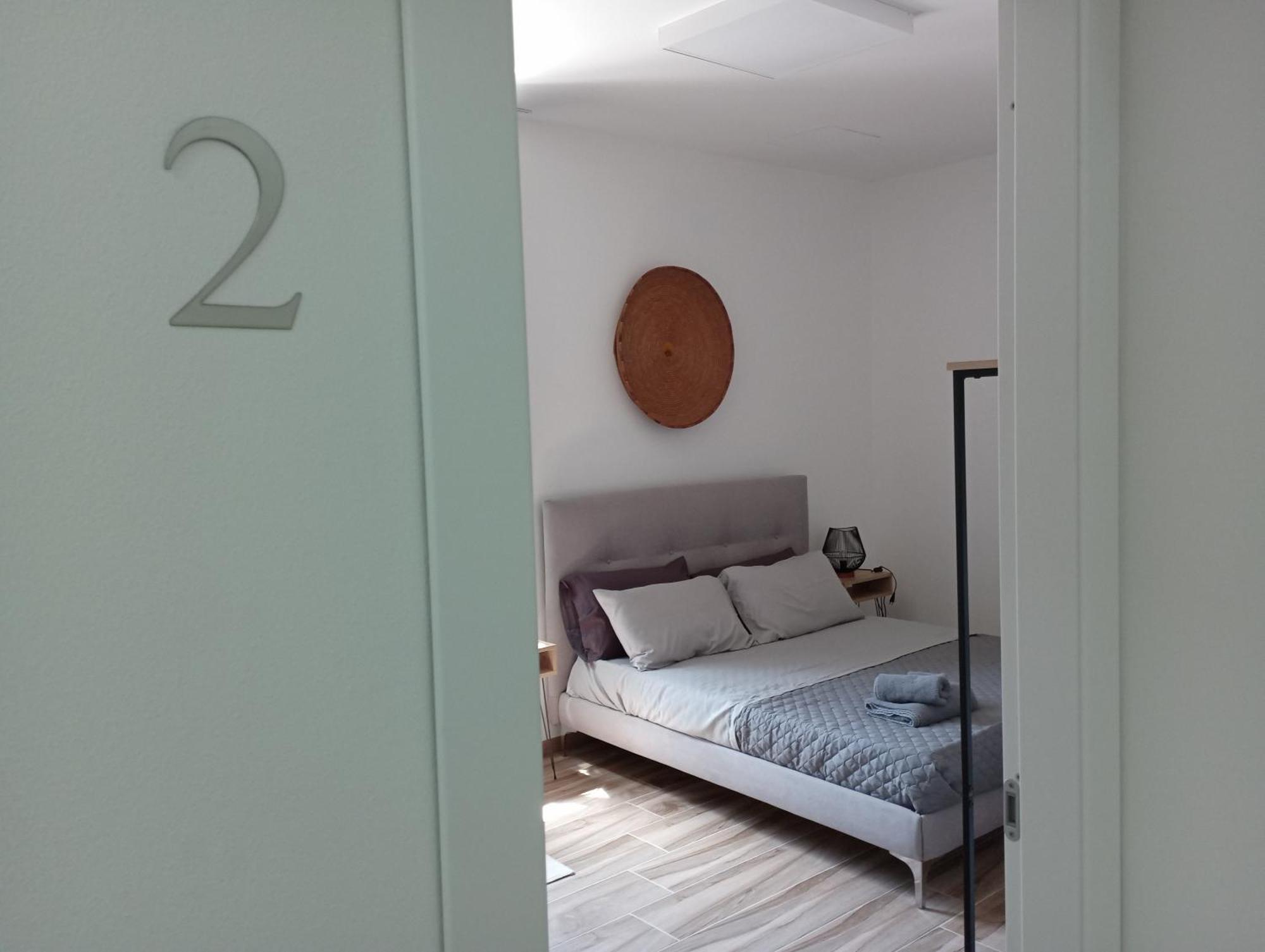 Niu Rooms Ористано Екстер'єр фото